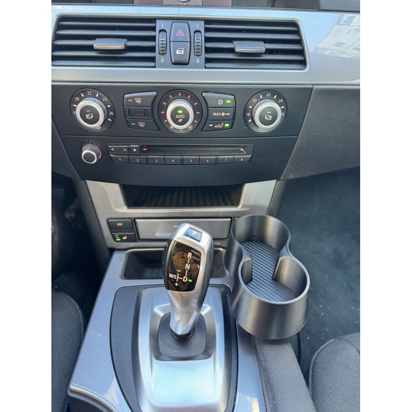 BMW E60/E61 Двойна поставка за чаши BMW E60/E61 Двойна поставка за чаши