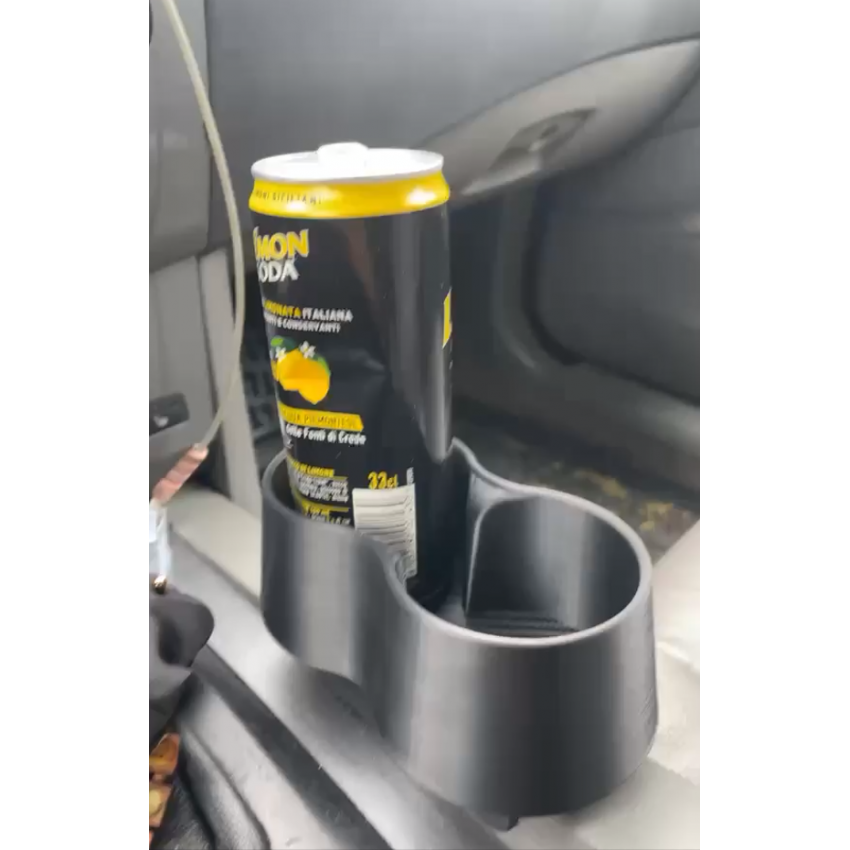 BMW E60/E61 Двойна поставка за чаши 