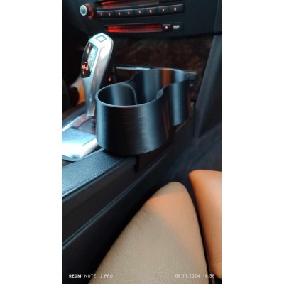 BMW E60/E61 Двойна поставка за чаши 