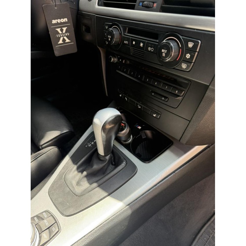 BMW E90/91/92 Cup Holder BMW E90/91/92 Cup Holder
